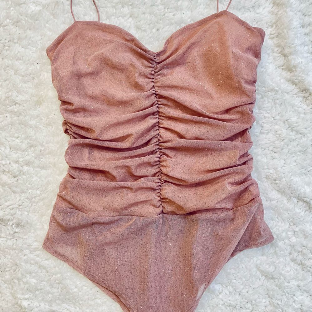 Pink Pearl Bodysuit                 - Picture 4 of 9